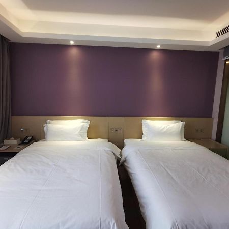 Lavande Hotel Чанчун Екстериор снимка